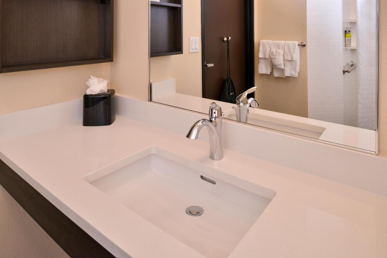 Candlewood Suites - Austin Airport By Ihg Екстер'єр фото